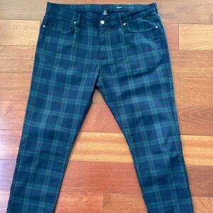 Plaid jeans perfect for Christmas with a red sweater or St. Patricks Day
